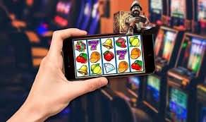 Split-screen showing roulette wheel, blackjack table, and Dragon Tiger card game from goltogel link studios